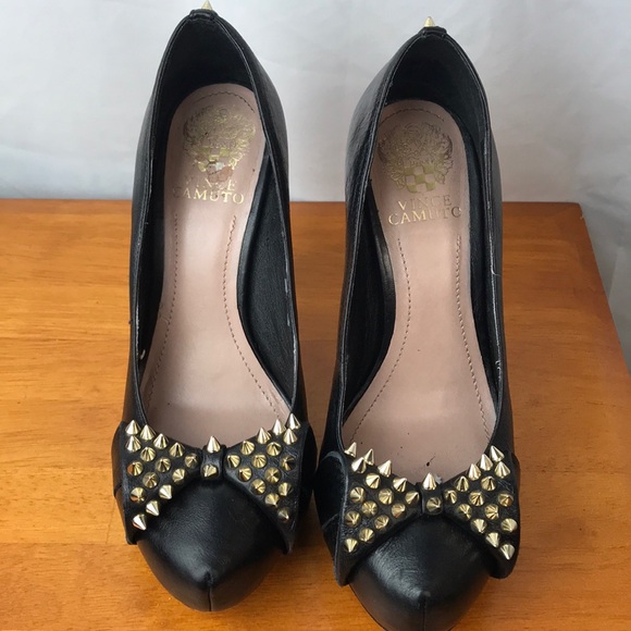 Vinci Camino Bow Studded Pumps Size 7B - Picture 8 of 13
